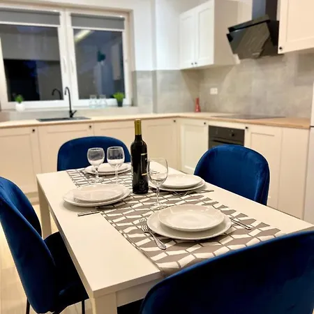 Apartment Apartamenty Apart *